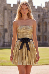 Strapless Golden Pleated A Line Homecoming Dress With 3D Flower